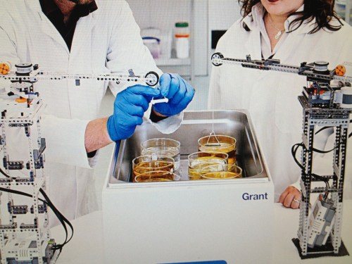 Lab crane, scientific instrument Lego