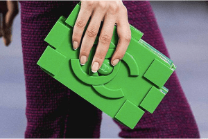 OOOO! Chanel Lego clutch